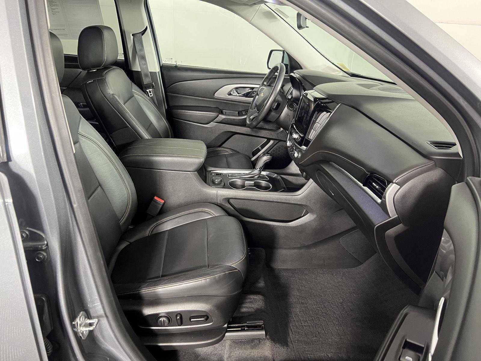 Used 2019 Satin Steel Metallic Chevrolet LT Leather image 8
