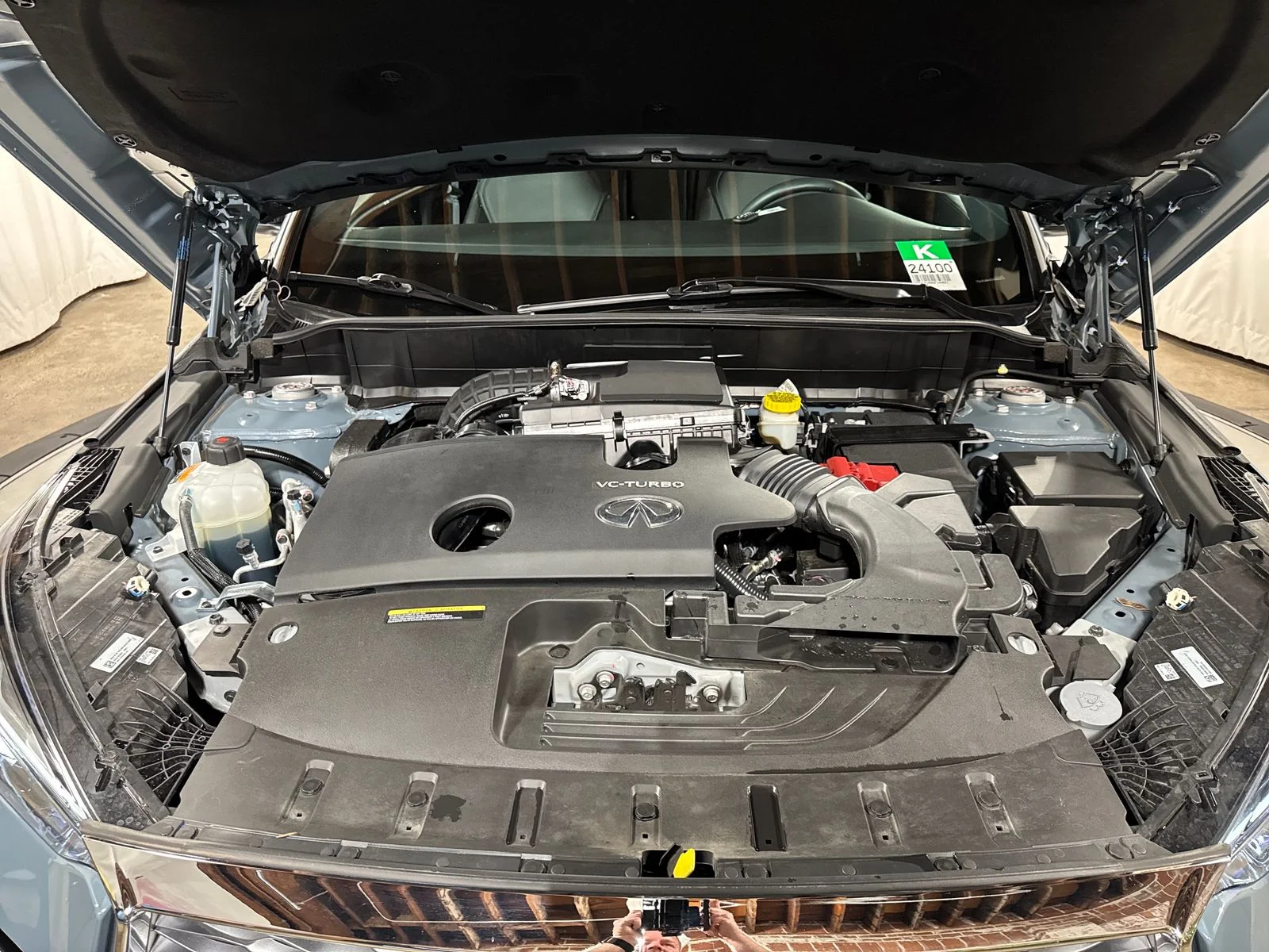Certified Used 2025 Slate Gray INFINITI LUXE image 30