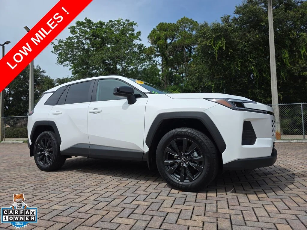 Used 2026 White Toyota XLE Premium image 1