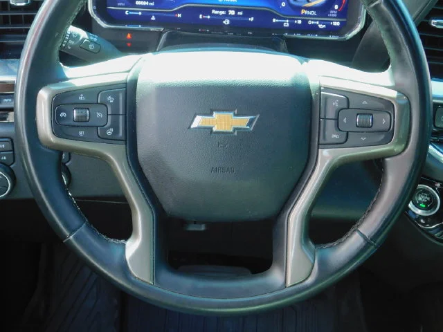 Used 2024 Gray Chevrolet High Country image 8
