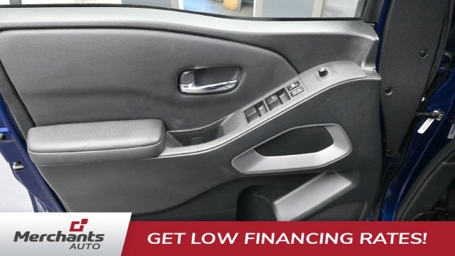 Used 2022 Blue Nissan SV image 21