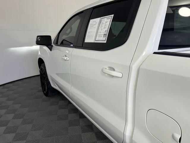 Used 2024 White Chevrolet LT image 10