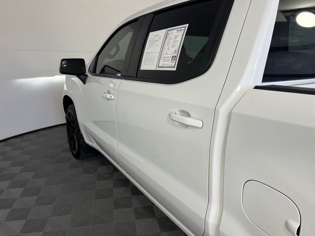 Used 2024 White Chevrolet LT image 10