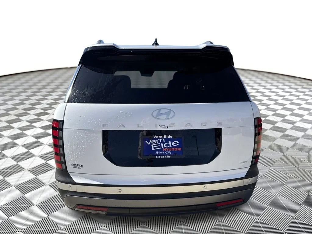 New 2026 White Hyundai SEL image 4