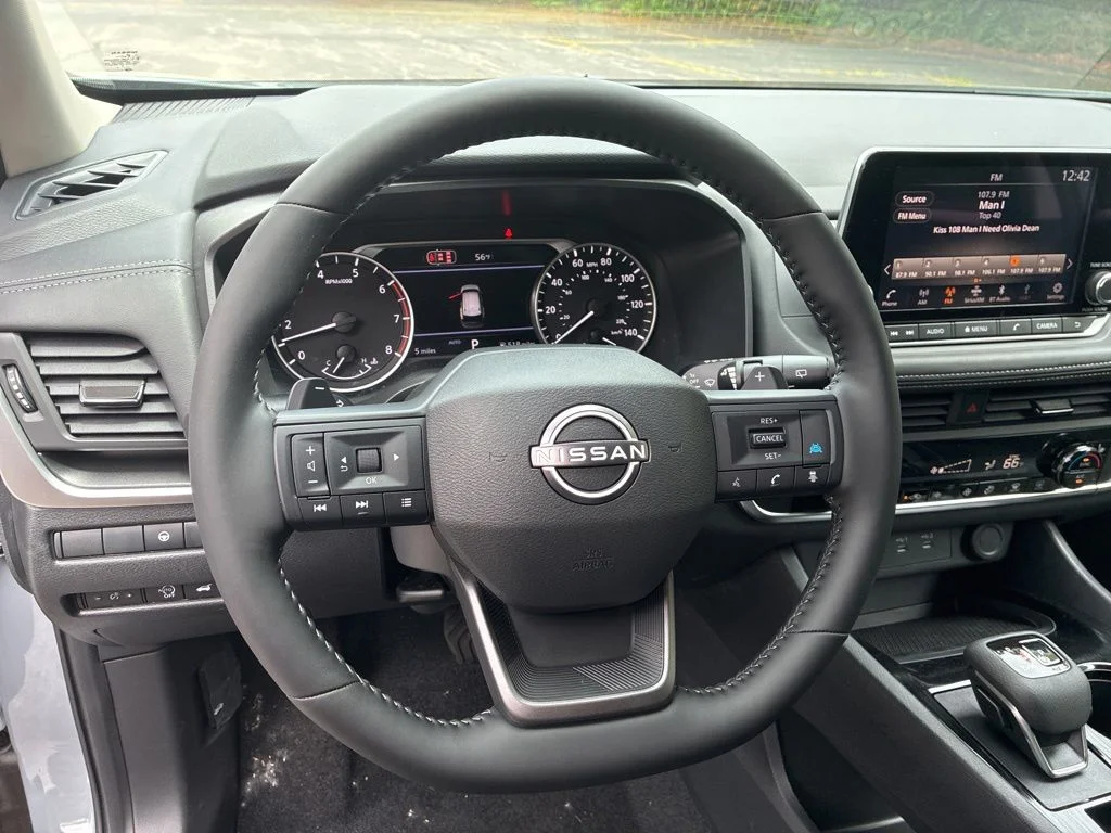New 2026 Boulder Gray Pearl Nissan SV image 17