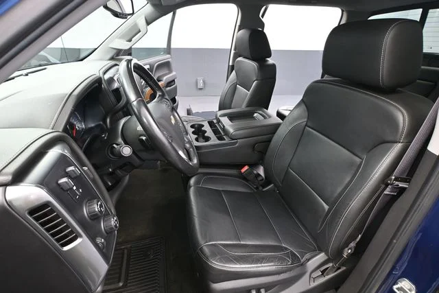 Used 2017 Blue Chevrolet LTZ image 29