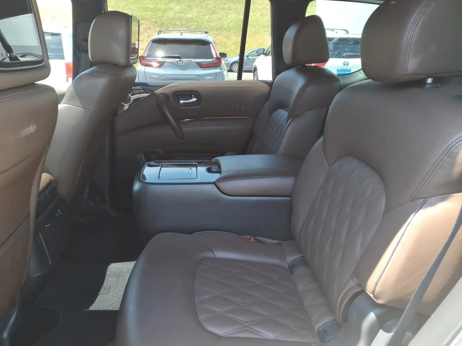 Used 2023 Aspen White Tricoat Nissan Platinum image 14