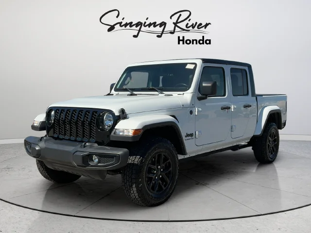 Used 2022 Bright White Clearcoat Jeep Sport image 3