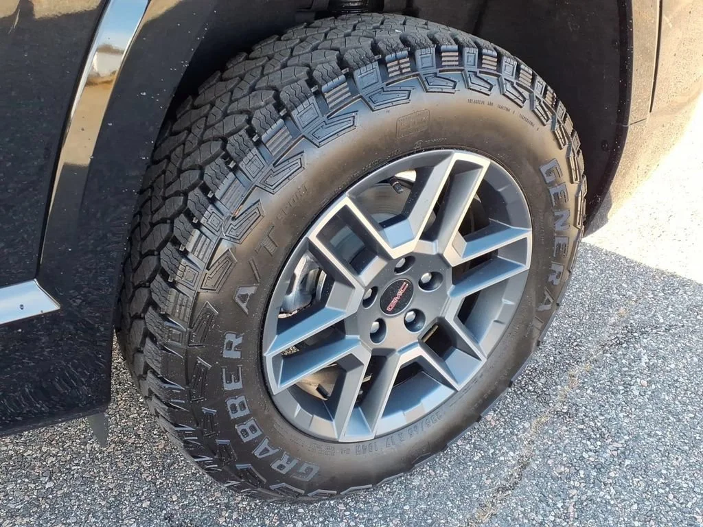 2026 GMC Terrain AT4 - Photo 26