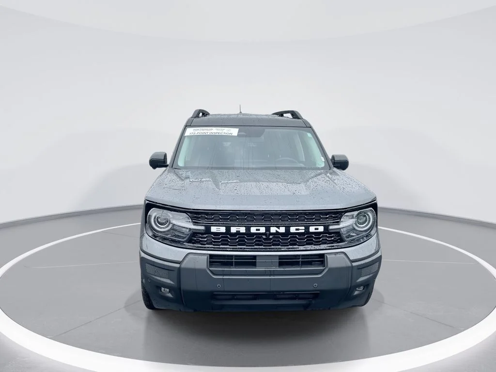 Used 2025 Gray Ford Outer Banks image 3