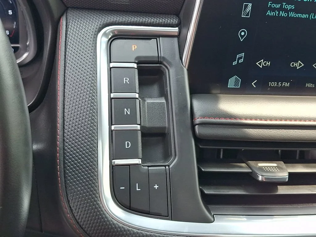 Used 2024 Summit White Chevrolet RST image 22