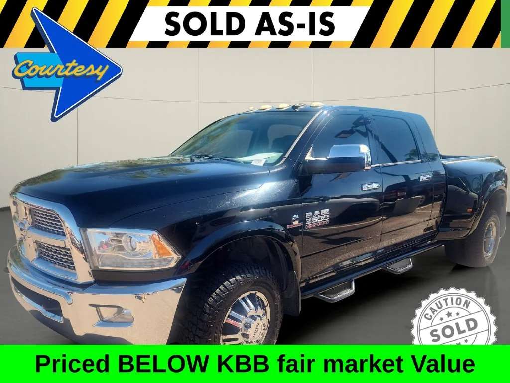 Used 2015 Black Ram Laramie image 3