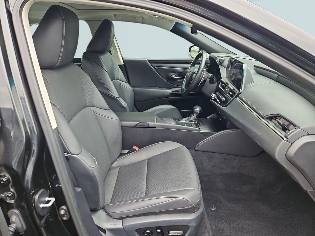 Used 2022 Caviar Lexus 250 image 27