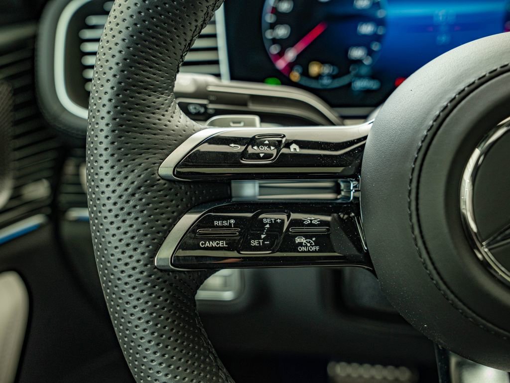 New 2026 Polar White Mercedes-Benz GLE 450 Coupe image 19