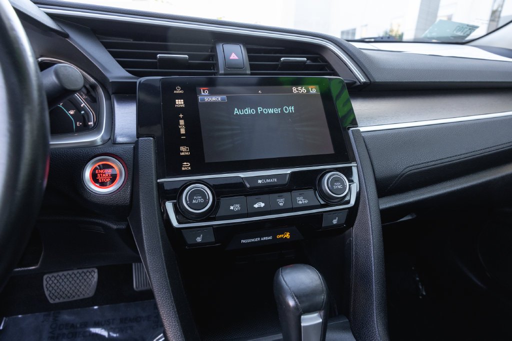 Used 2018 Polished Metal Metallic Honda EX-T image 18