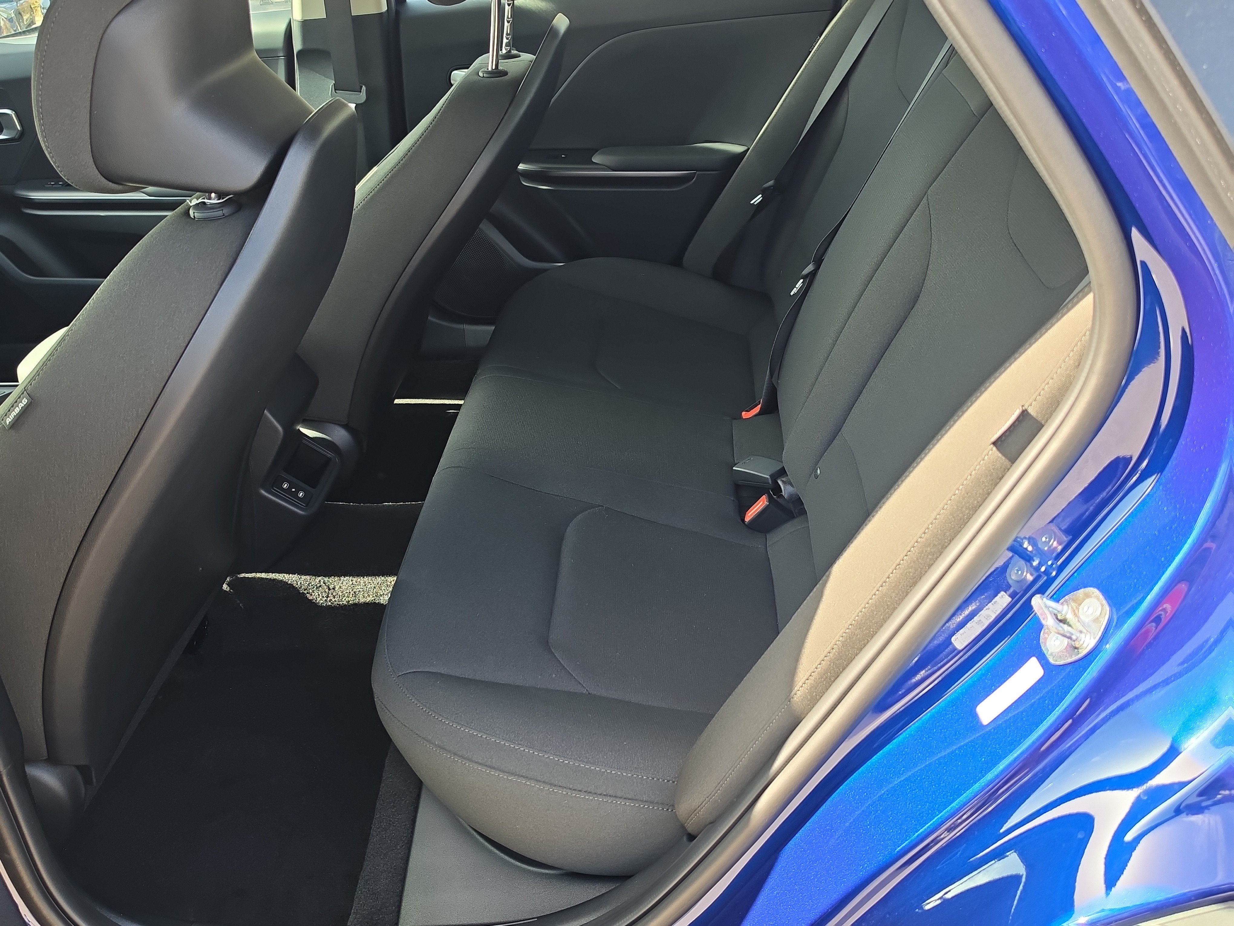 New 2026 Deep Sea Blue Kia LXS image 16