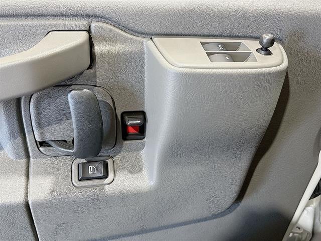 2025 GMC Savana Cargo Work Van - Photo 51
