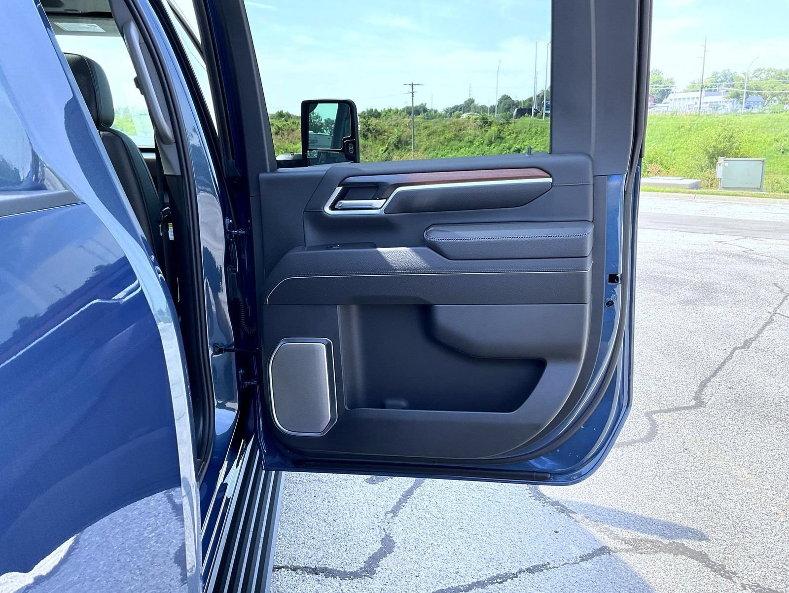 2026 GMC Sierra 2500HD Denali - Photo 17