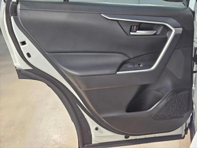Certified Used 2025 ICE CAP Toyota  image 34
