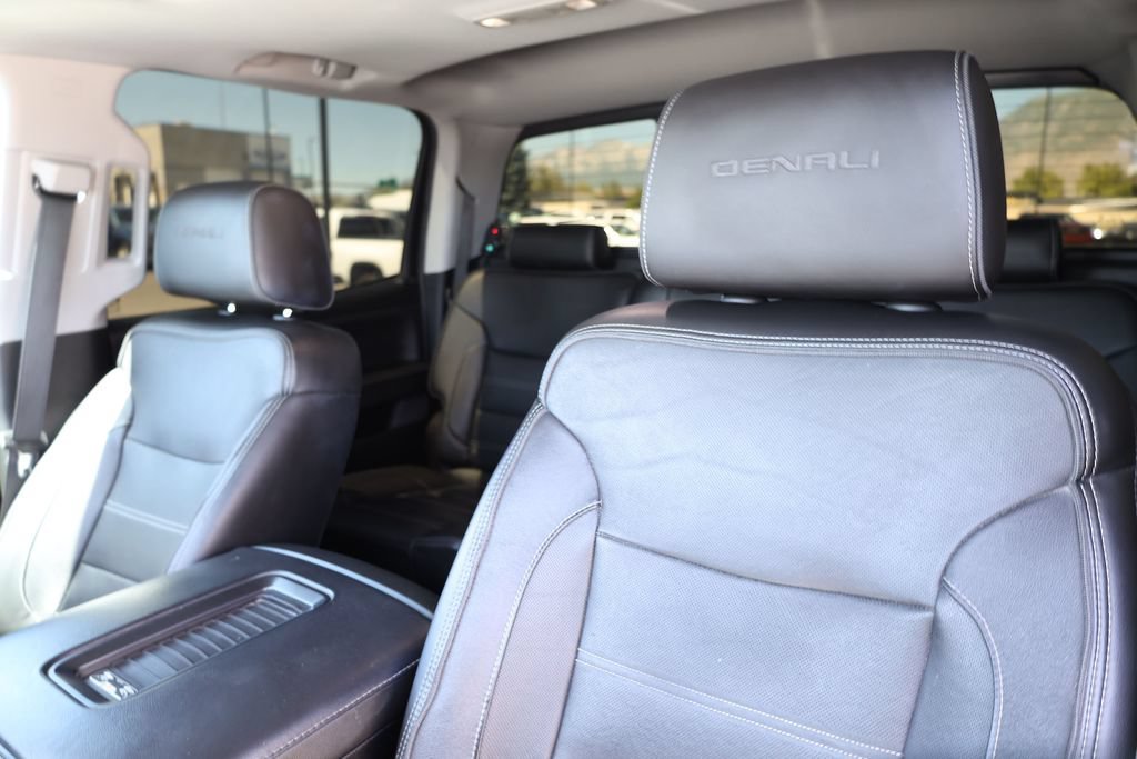 Used 2018 ONYX BLACK GMC Denali image 18