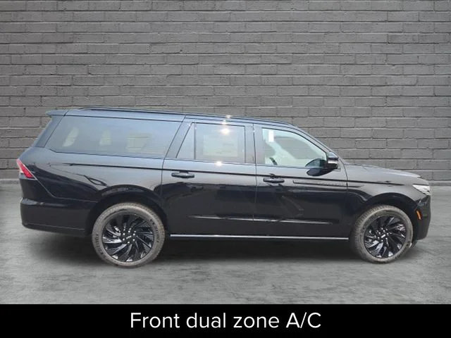New 2027 Infinite Black Metallic Clearcoat Lincoln Reserve L image 8
