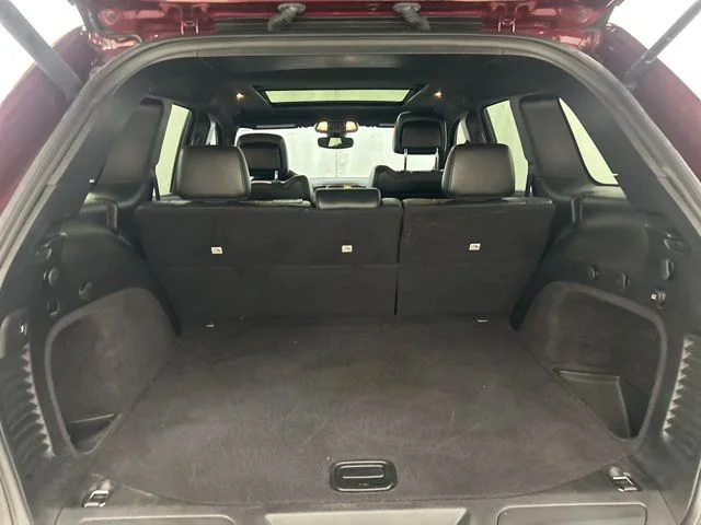 Used 2020 Red Jeep Limited X image 30
