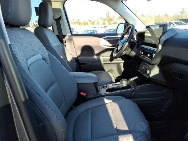 New 2026 Carbonized Gray Metallic Ford Badlands image 29