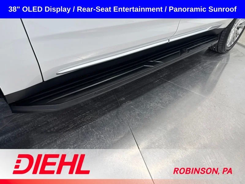 Used 2023 White Cadillac Premium image 8