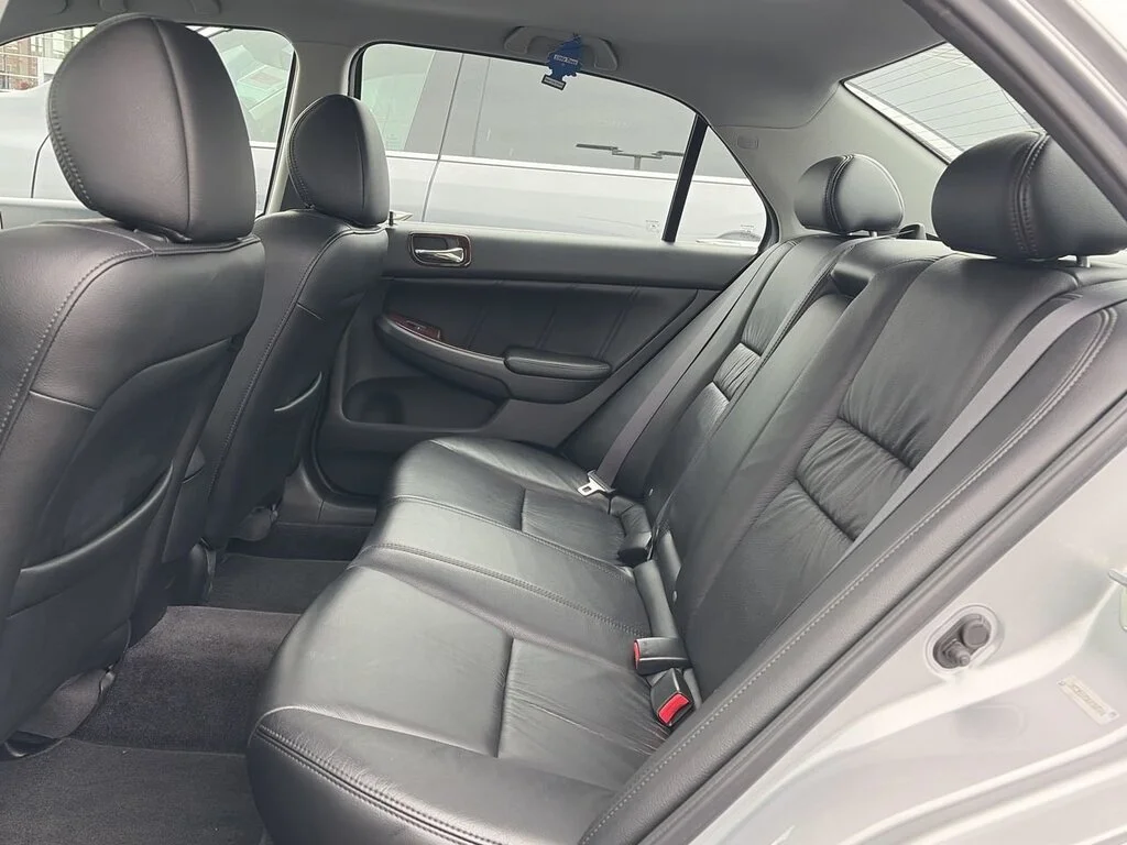 Used 2006 Alabaster Silver Metallic Honda Sedan EX V6 at Dilawri Certified   Local BC   Regu image 29
