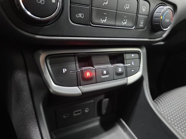 Used 2024 Black GMC SLE image 23