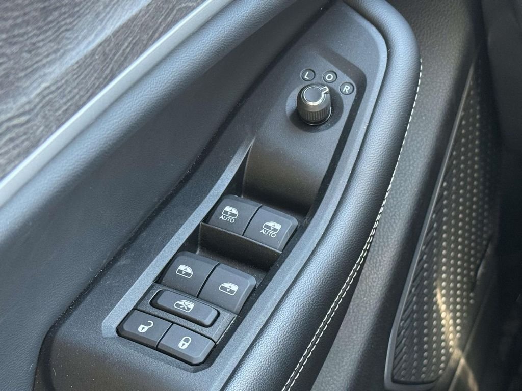 Used 2023 Black Jeep 4xe image 27