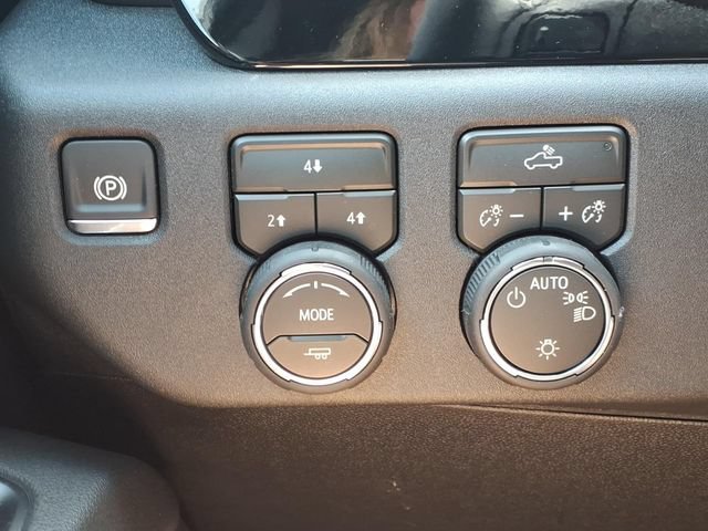 2026 Chevrolet Silverado 3500 HD LT - Photo 13