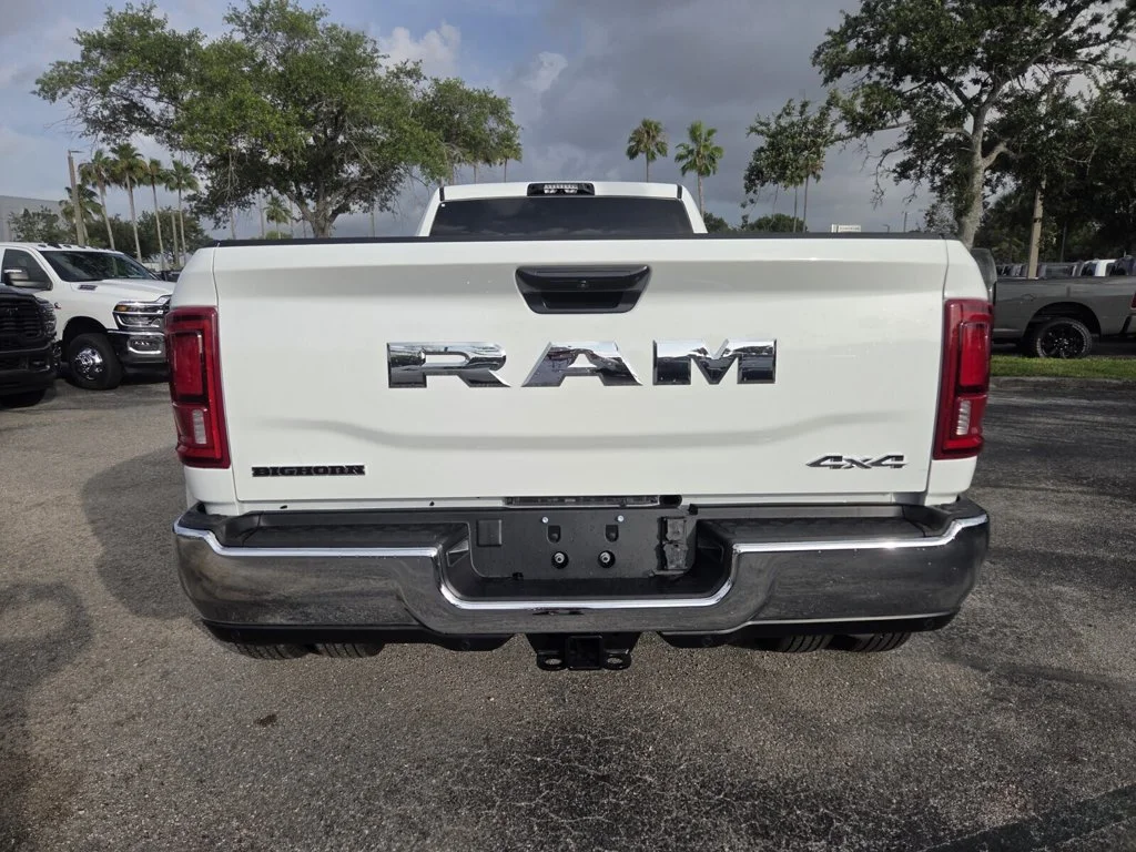 New 2026 Bright White Clear-Coat Exterior Paint RAM Big Horn image 6