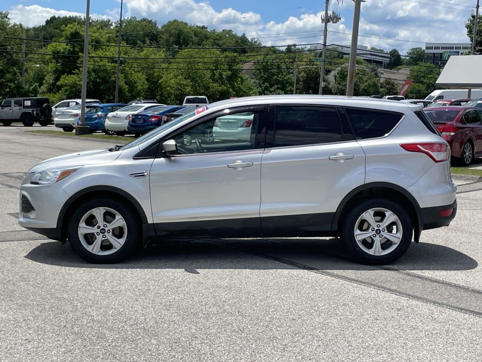 Used 2014 Ingot Silver Metallic Ford SE image 10