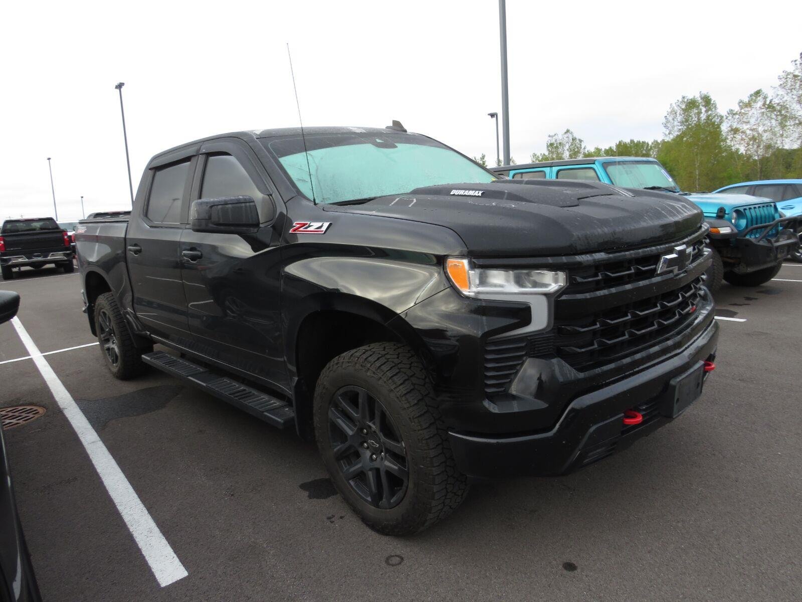 Used 2025 Black Chevrolet LT Trail Boss image 8