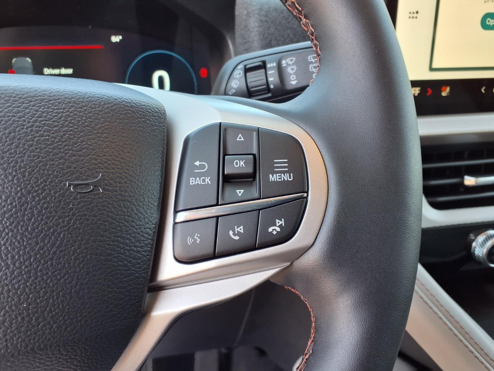 New 2026 Carbonized Gray Metallic Ford Active image 29