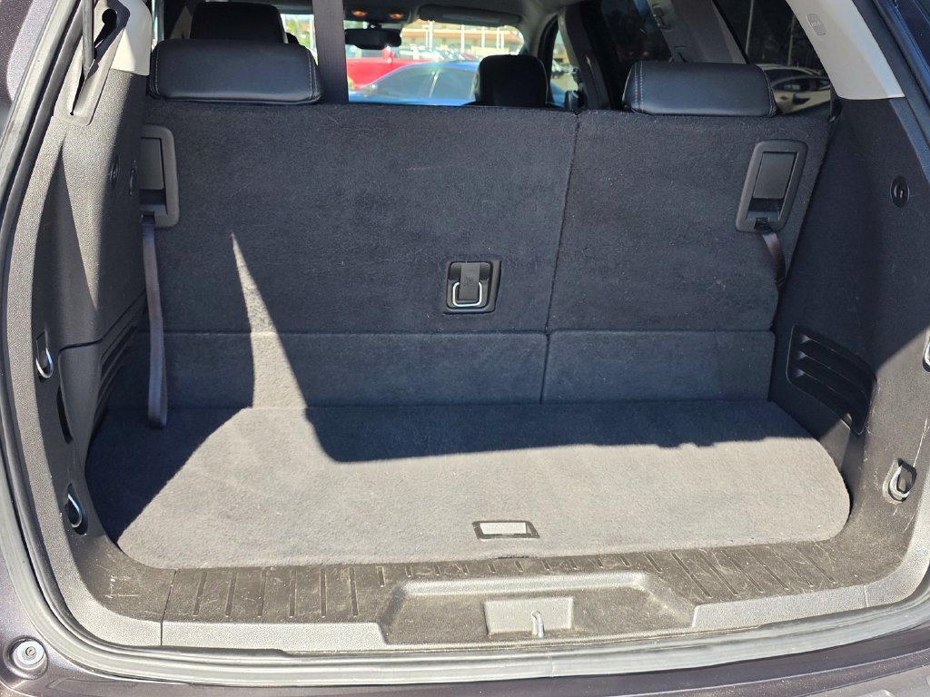 Used 2014 Gray Chevrolet 2LT image 19