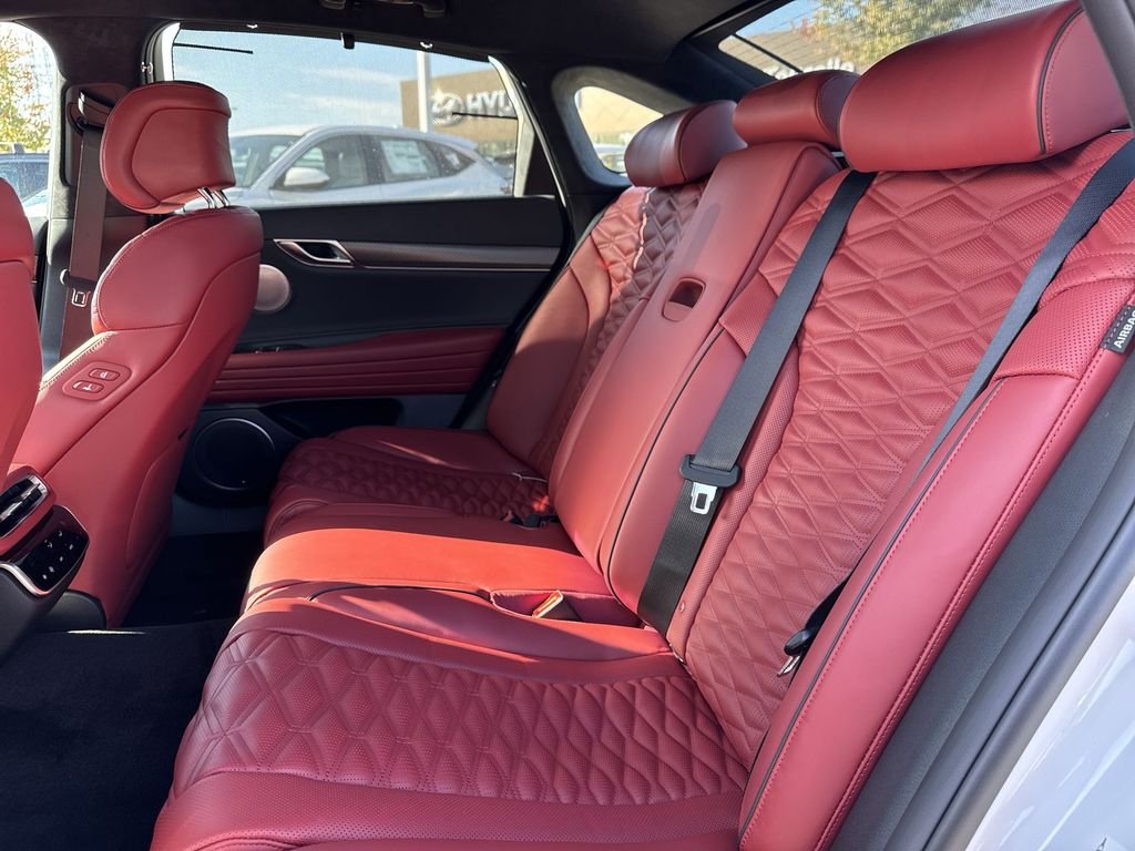 New 2026 White Genesis 3.5T SPORT PRESTIGE image 26