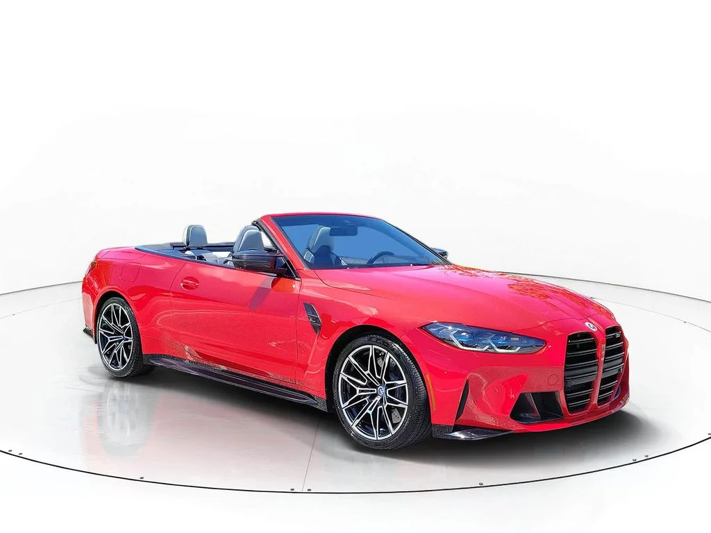 Used 2023  BMW Competition image 2
