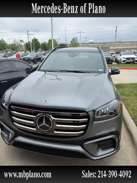 2025 Mercedes-Benz GLS Base