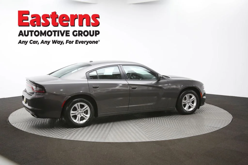 Used 2022 Gray Dodge SXT image 37