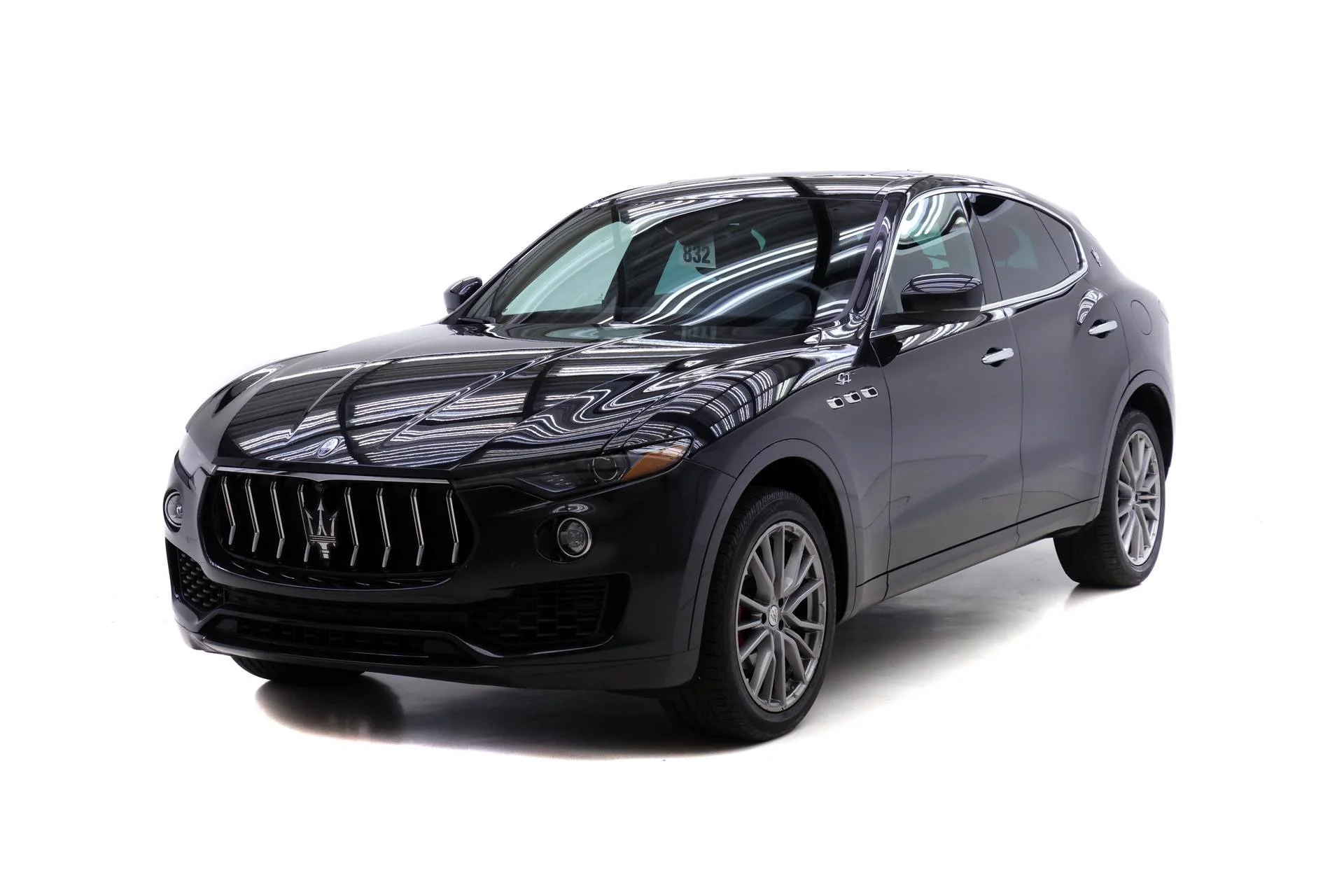 2023 Maserati Levante