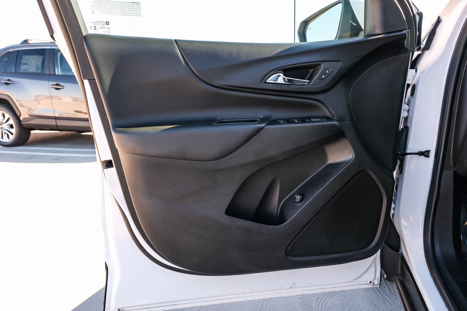 2024 Chevrolet Equinox LT - Photo 19