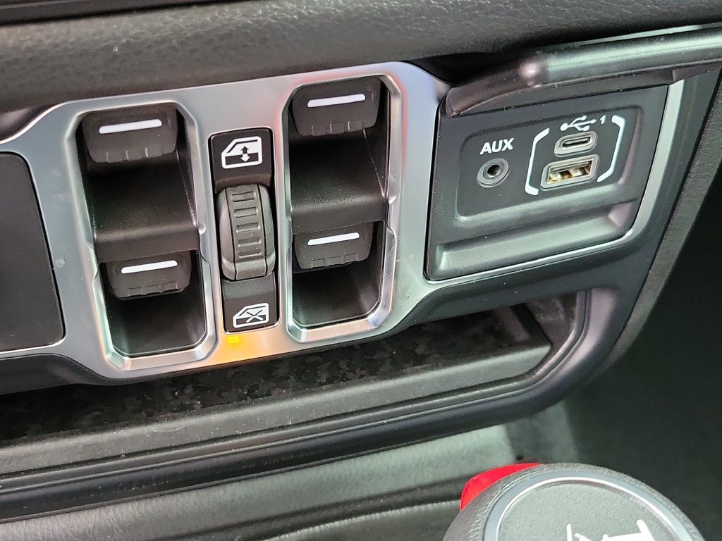 New 2026 Joose Exterior Paint Jeep Sport S image 19
