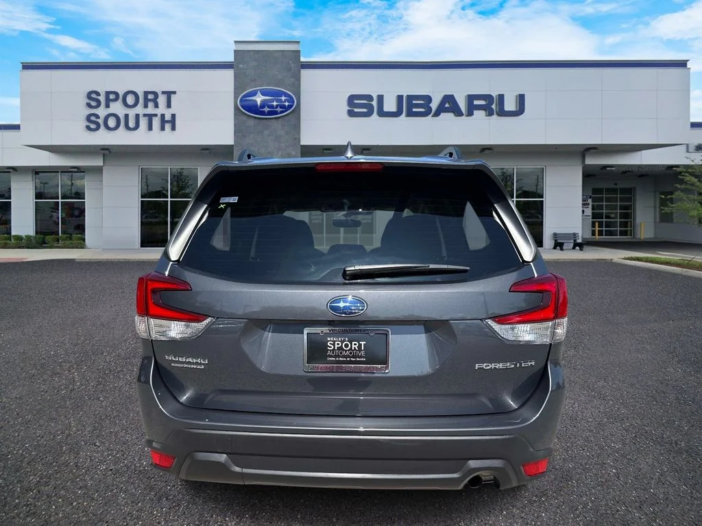 Used 2023 Gray Subaru Premium image 4