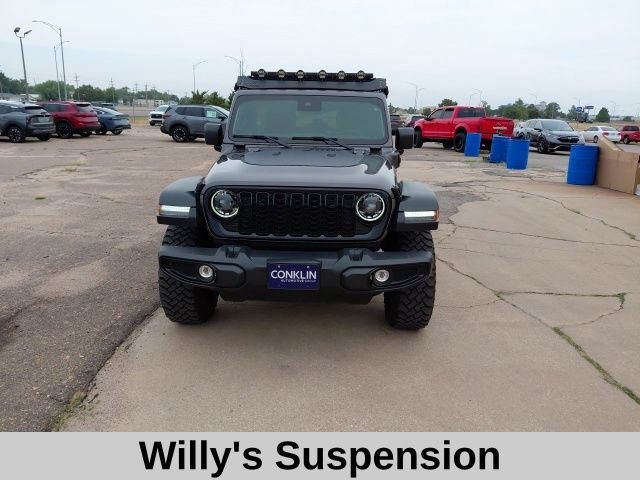 Used 2025 Crystal Metallic Jeep Willys 4xe image 8