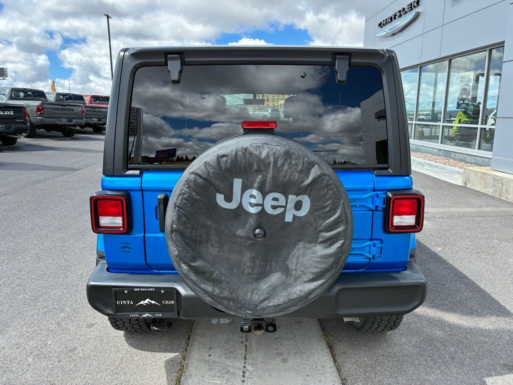 Used 2021 Blue Jeep Unlimited Sport S image 5