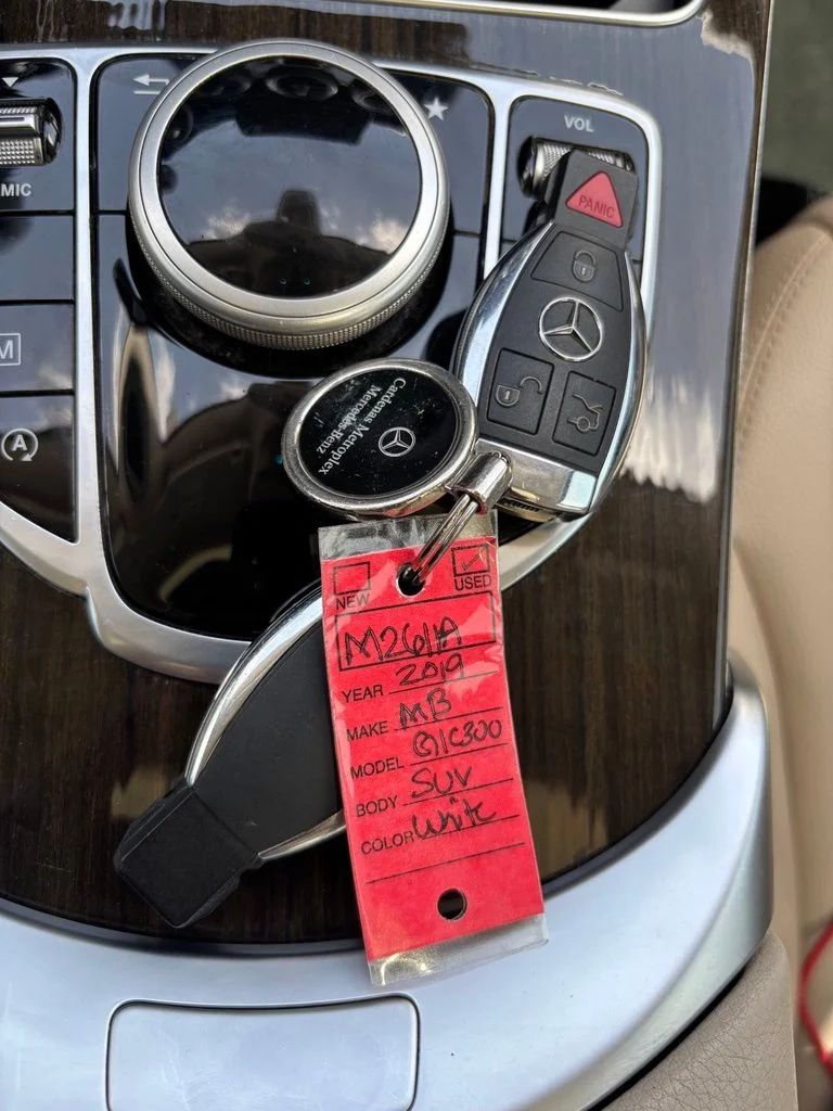 Used 2019 White Mercedes-Benz GLC 300 image 12
