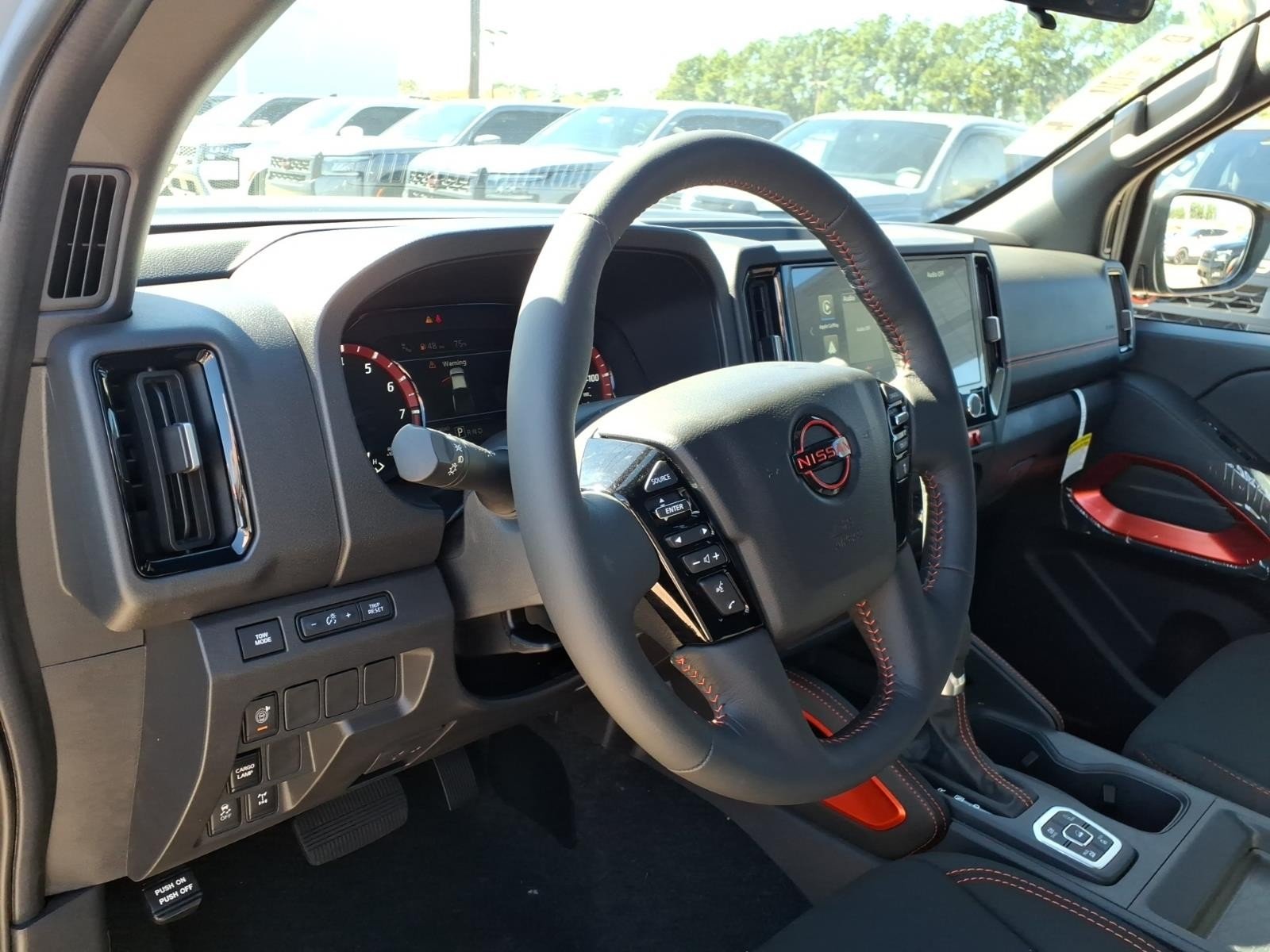 2026 Nissan Frontier Crew Cab PRO-4X® - 10