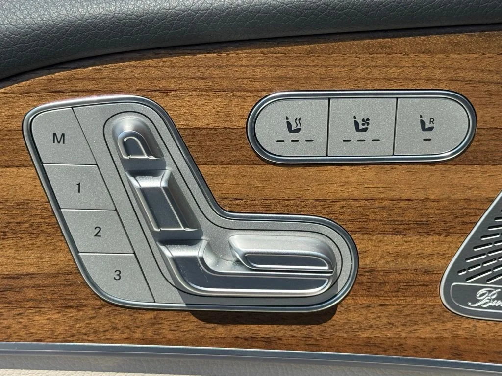 Used 2026  Mercedes-Benz GLS 450 image 20